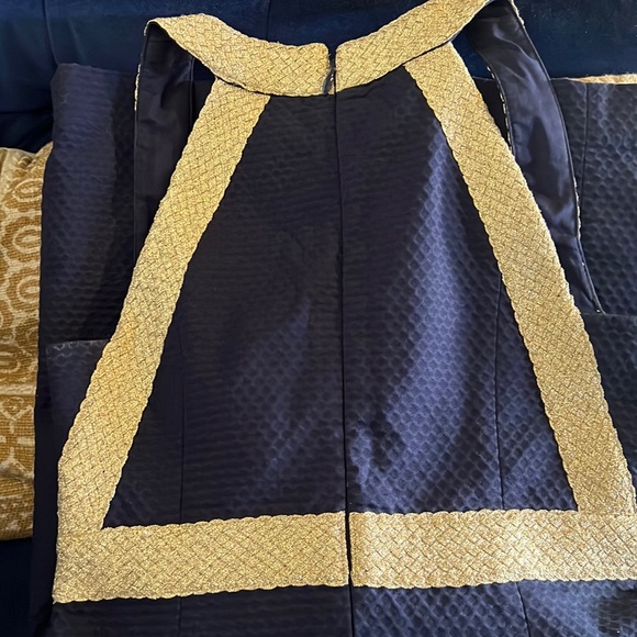 Lilly Pulitzer Navy & Gold Metallic Shift Dress - Picture 4 of 10